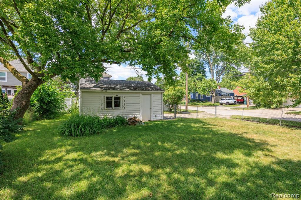 2879 Royal Avenue, Berkley, MI 48072 — Photo 24