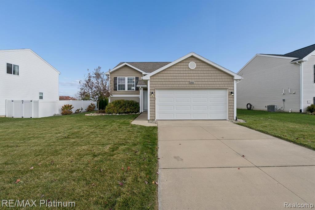 16519 Bedington Drive, Linden, MI 48451 — Photo 3