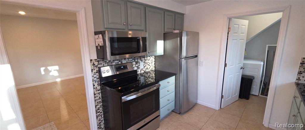 5399 Kreger Street, Sterling Heights, MI 48310 — Photo 16