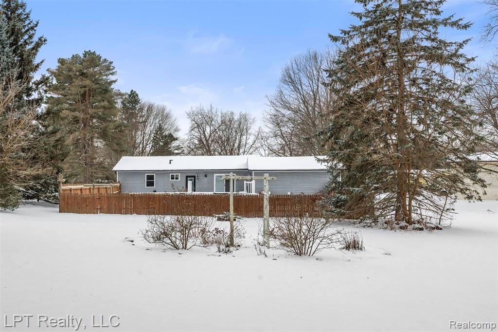 8088 Oreilly Circle, Davison, MI 48423 — Photo 37