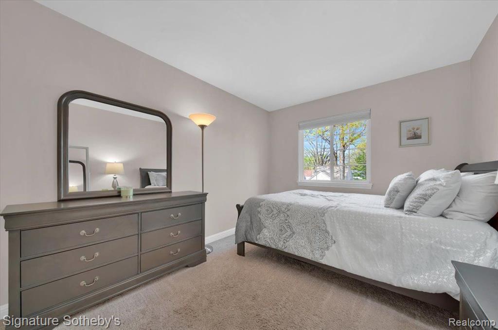 922 SYMES Avenue, Royal Oak, MI 48067 — Photo 20