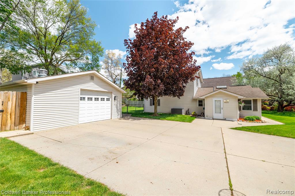 4020 Totem Lane, Waterford, MI 48328 — Photo 31