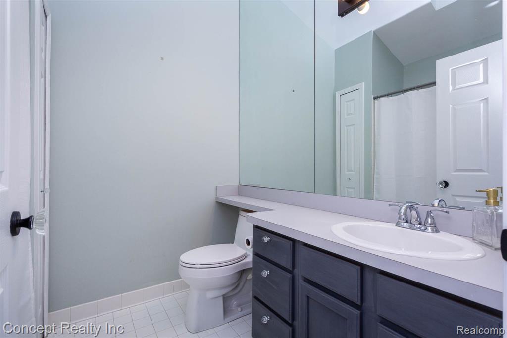2851 Biddle Avenue, Wyandotte, MI 48192 — Photo 28