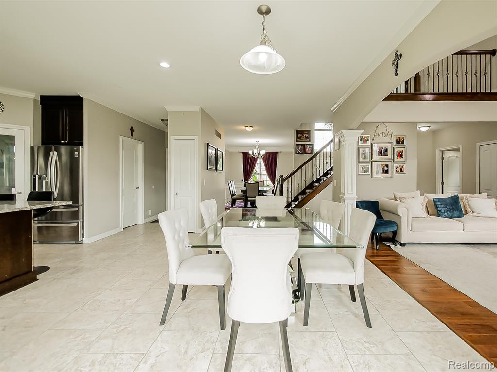 6960 Norway Drive, Troy, MI 48085 — Photo 12