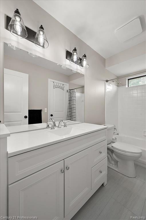 43587 Petrucci Drive, Clinton Twp, MI 48038 — Photo 30