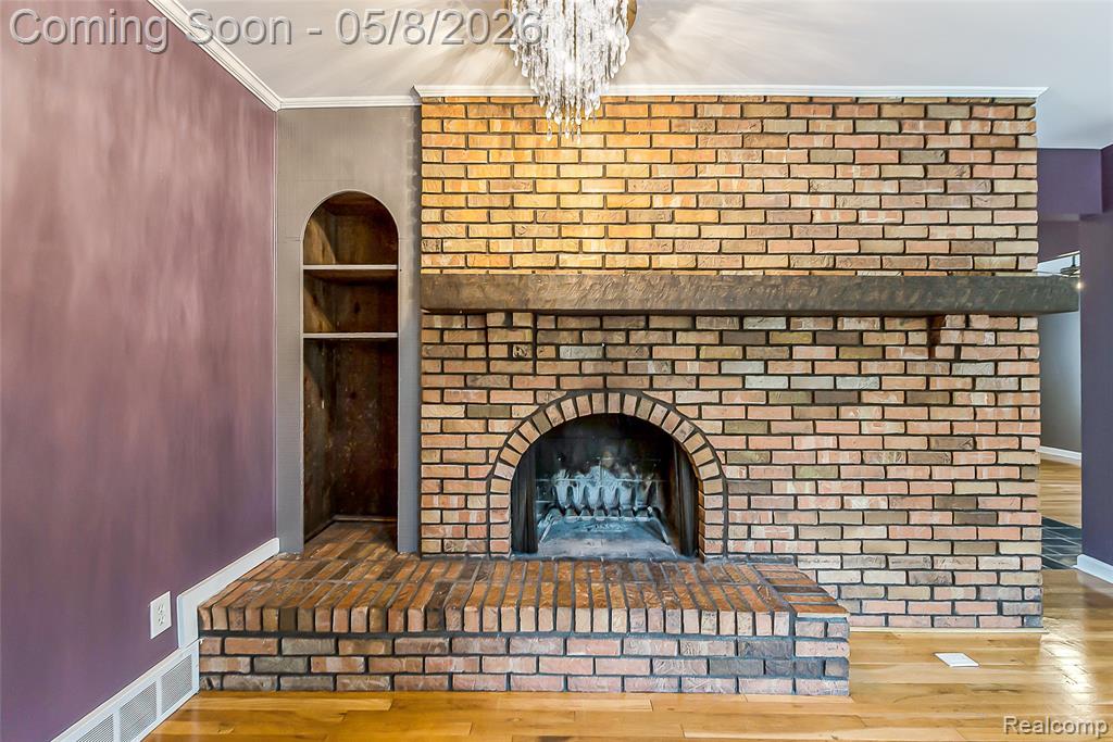 7584 Brookview Court, Brighton, MI 48116 — Photo 12