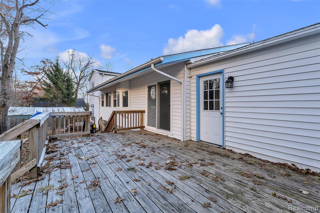 8165 Leonard Drive, Holly, MI 48442 — Photo 55
