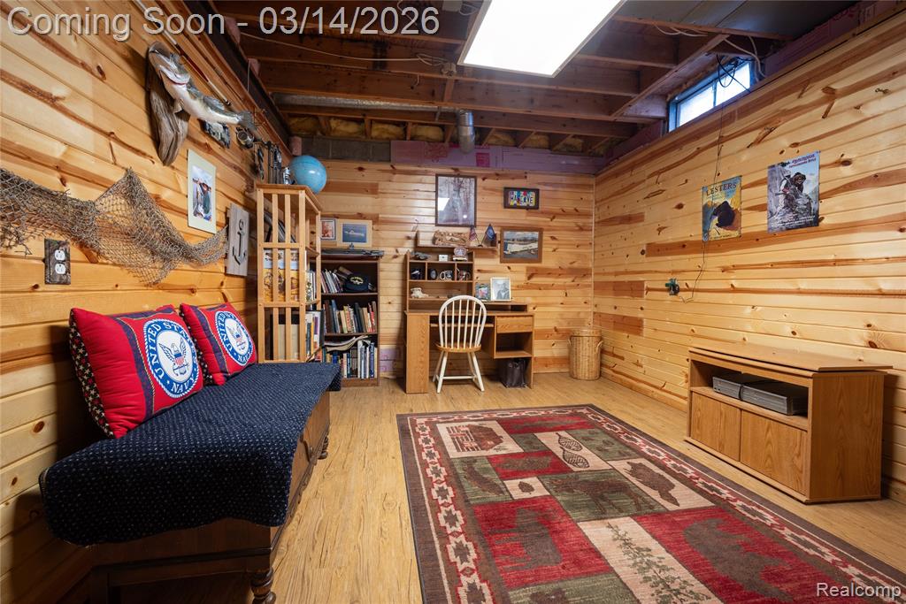 1684 Lombardy, Highland, MI 48356 — Photo 20