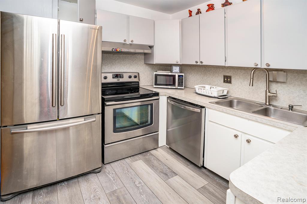 340 CONCORD, 1, Bloomfield Hills, MI 48304 — Photo 10