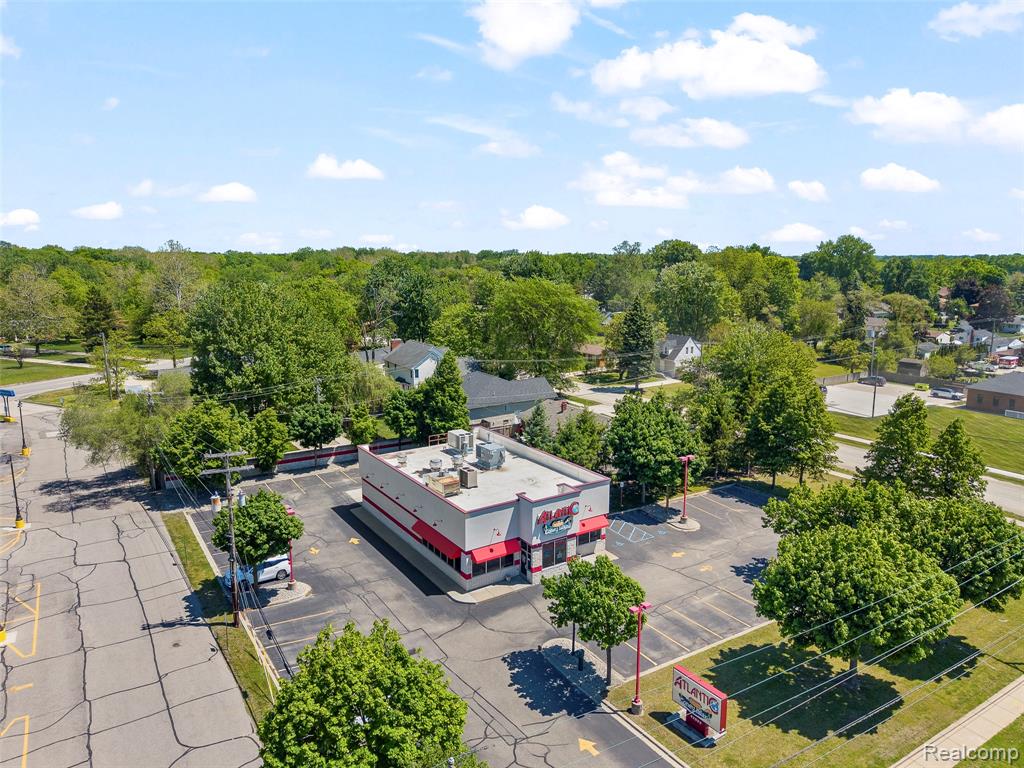 42922 Van Dyke Avenue, Sterling Heights, MI 48314 — Photo 5