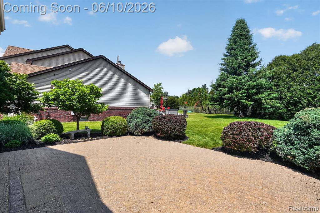2004 Palmer Drive, Wixom, MI 48393 — Photo 29