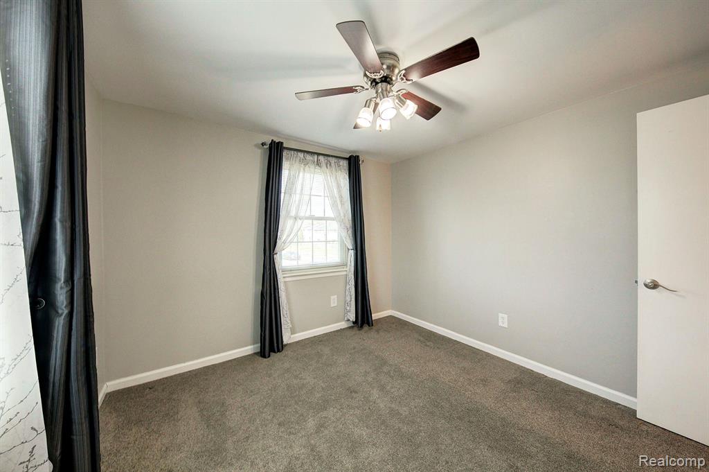 19341 ANDOVER CT, Northville, MI 48167 — Photo 44