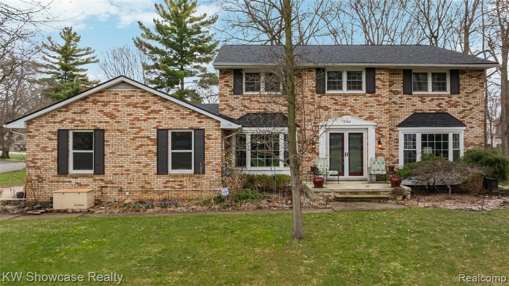 6144 Venice Drive, Commerce Twp, MI 48382 — Photo 2
