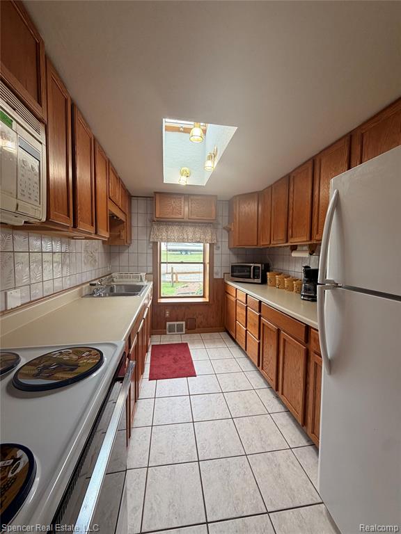 103 Harbor Street, Oscoda, MI 48750 — Photo 18