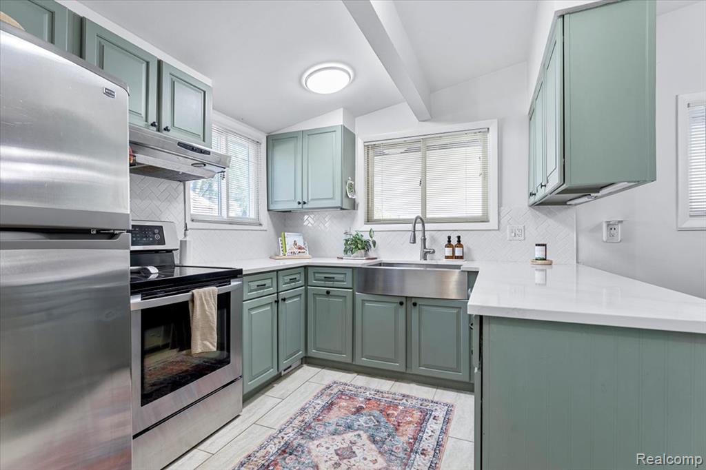 500 Provincetown Lane, Plymouth, MI 48170 — Photo 8