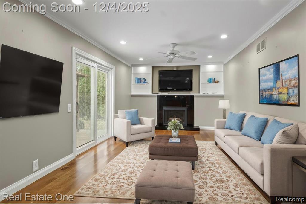 4147 Greensboro Drive, Troy, MI 48085 — Photo 18