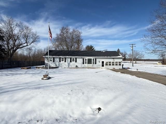 34 S Elba Road, Lapeer, MI 48446 — Photo 45