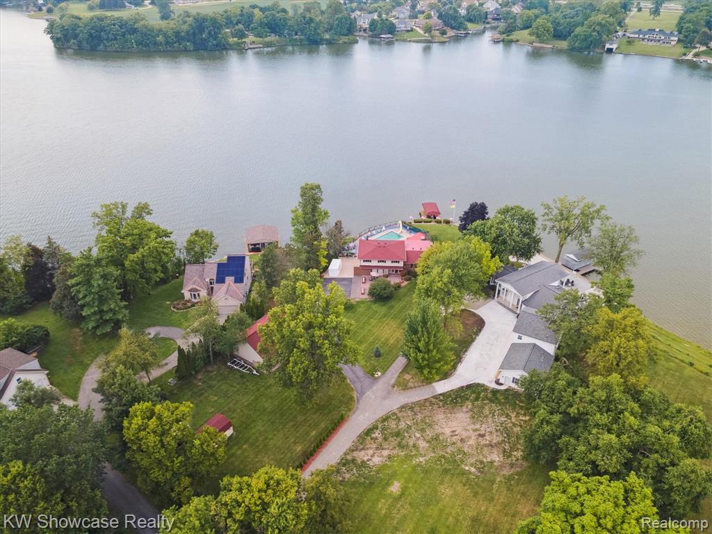 42494 E Huron River Drive, Belleville, MI 48111 — Photo 45