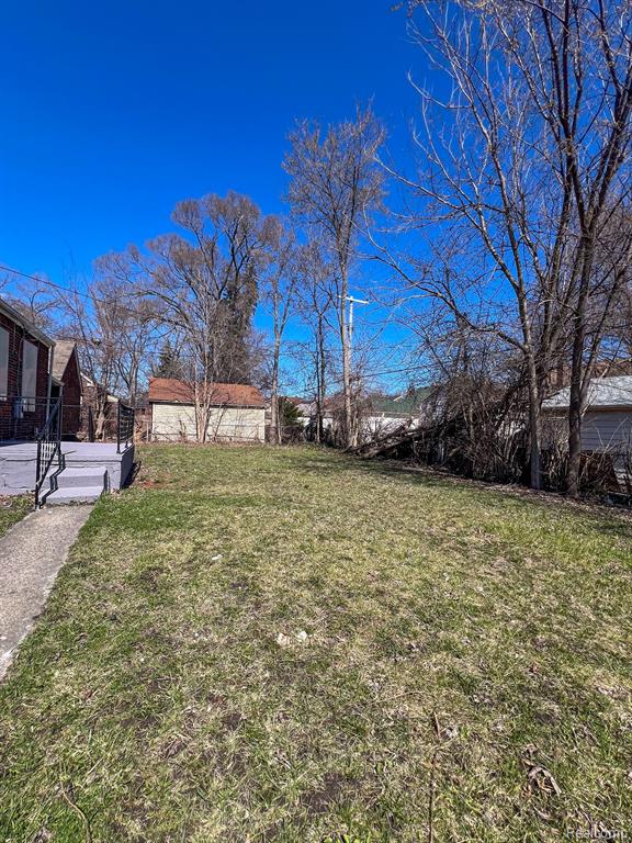 5900 CADIEUX Road, Detroit, MI 48224 — Photo 20