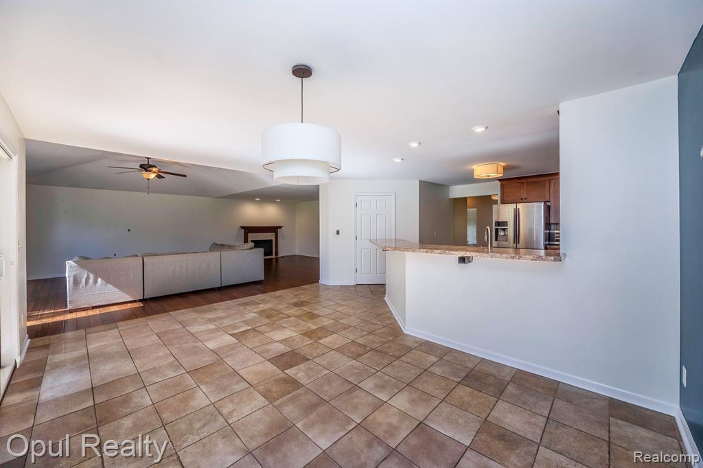 8469 CONCORD Road, Grosse Ile, MI 48138 — Photo 8