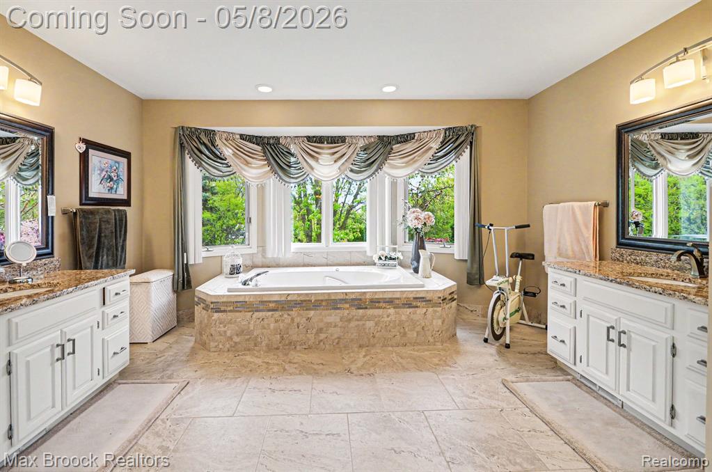 5824 Clearview Drive, Troy, MI 48098 — Photo 27