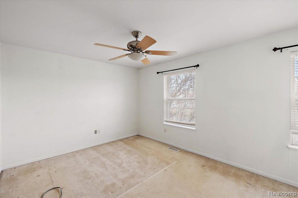 8964 SUNFLOWER, Whitmore Lake, MI 48189 — Photo 38