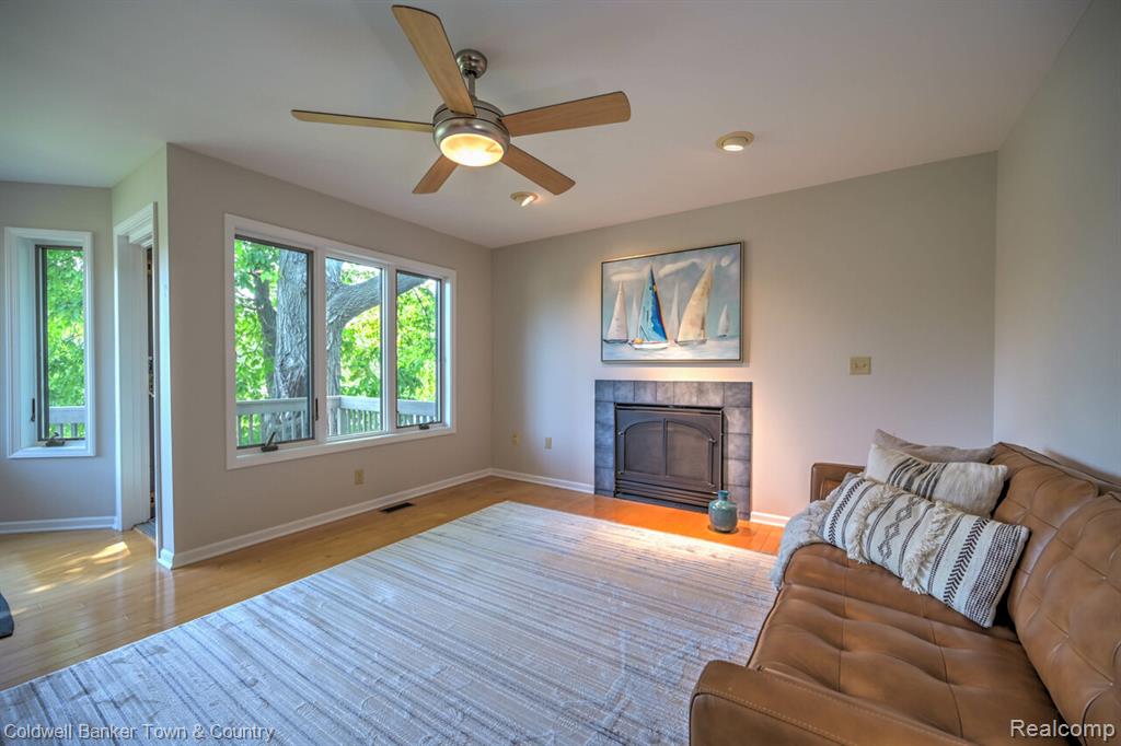11265 N Shore Drive, Whitmore Lake, MI 48189 — Photo 11