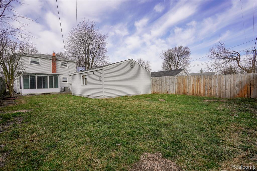 5943 FELLRATH Street, Taylor, MI 48180 — Photo 8