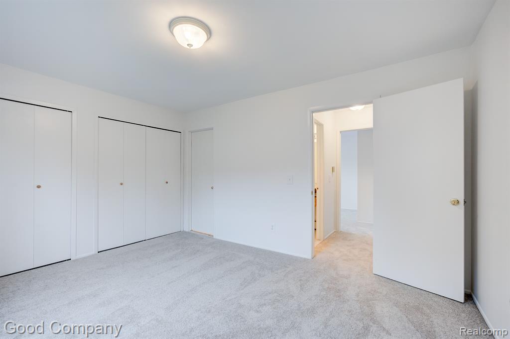 2425 TORQUAY Avenue, 102A, Royal Oak, MI 48073 — Photo 14