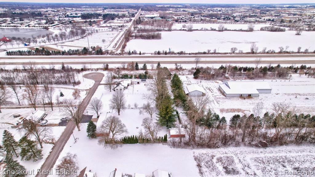 1914 Schust Road, Saginaw, MI 48604 — Photo 52