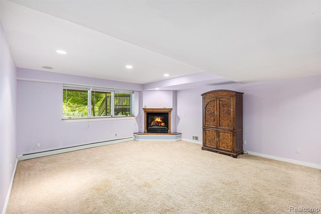 785 River Bend Drive, Rochester Hills, MI 48307 — Photo 39