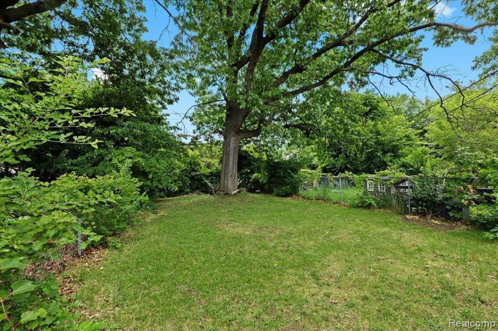 1919 ACKLEY Avenue, Westland, MI 48186 — Photo 16