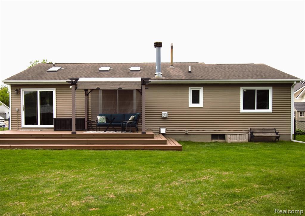 313 Janet Lane, Almont, MI 48003 — Photo 24