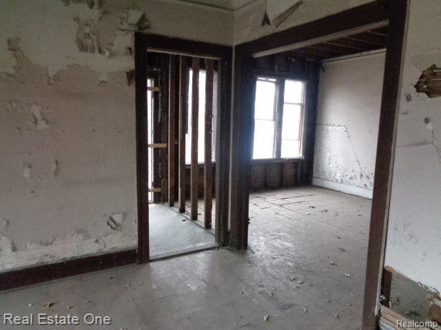 8034 GEORGIA Street, Detroit, MI 48213 — Photo 20