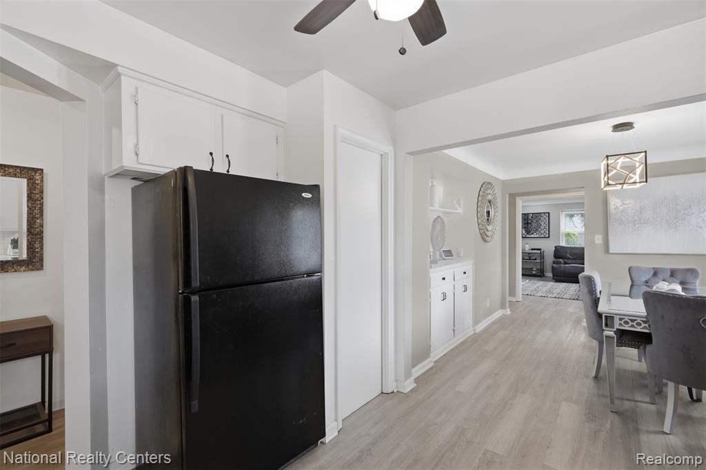 8345 Sirron Street, Detroit, MI 48234 — Photo 9