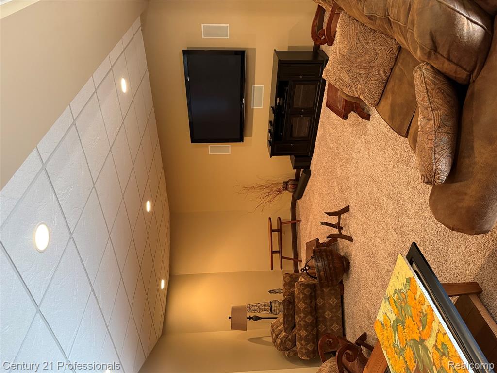 7717 Somerhill Lane, Clarkston, MI 48348 — Photo 28