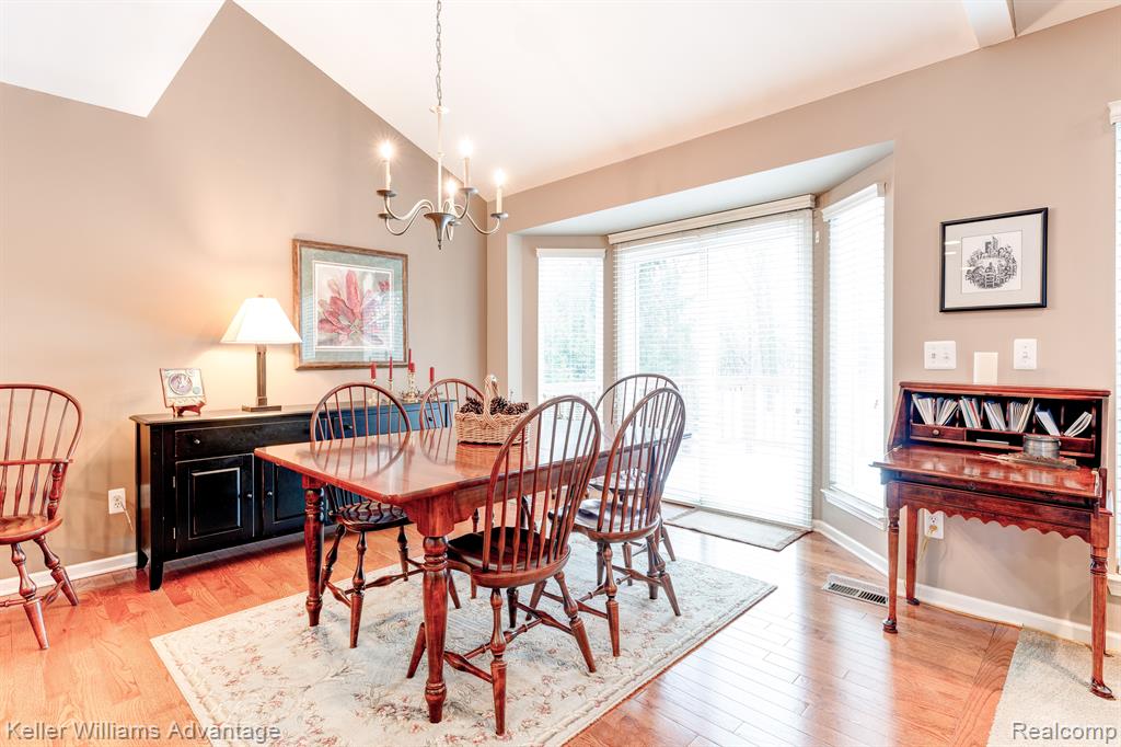 40807 Lenox Park Drive, Novi, MI 48377 — Photo 10