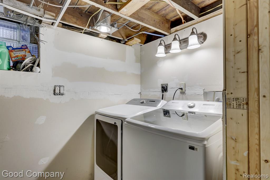 736 E Meyers Avenue, Hazel Park, MI 48030 — Photo 41
