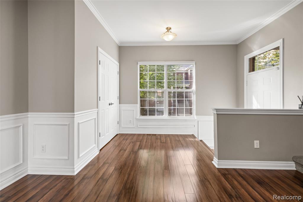 6065 Windemere Lane, Shelby Twp, MI 48316 — Photo 3