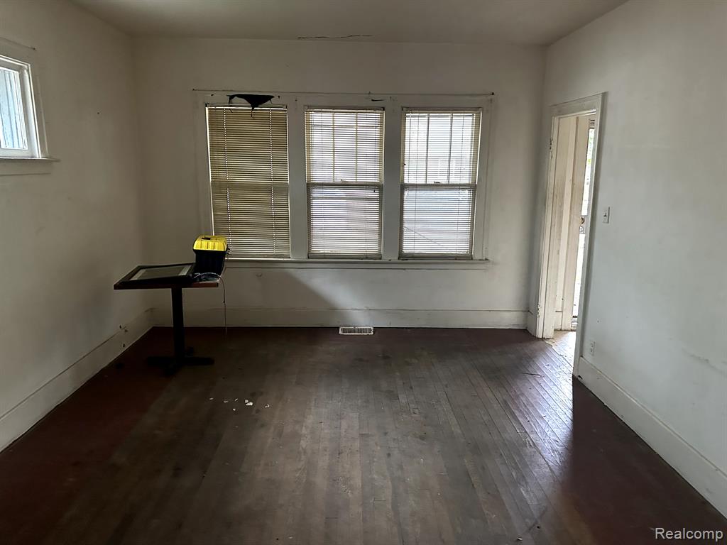 3950 CADIEUX Road, Detroit, MI, 48224