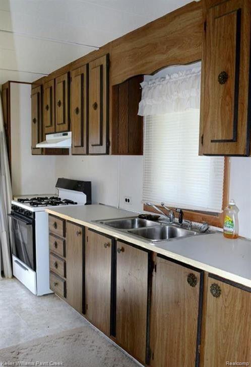 8036 N CLARE Avenue, Harrison, MI 48625 — Photo 19