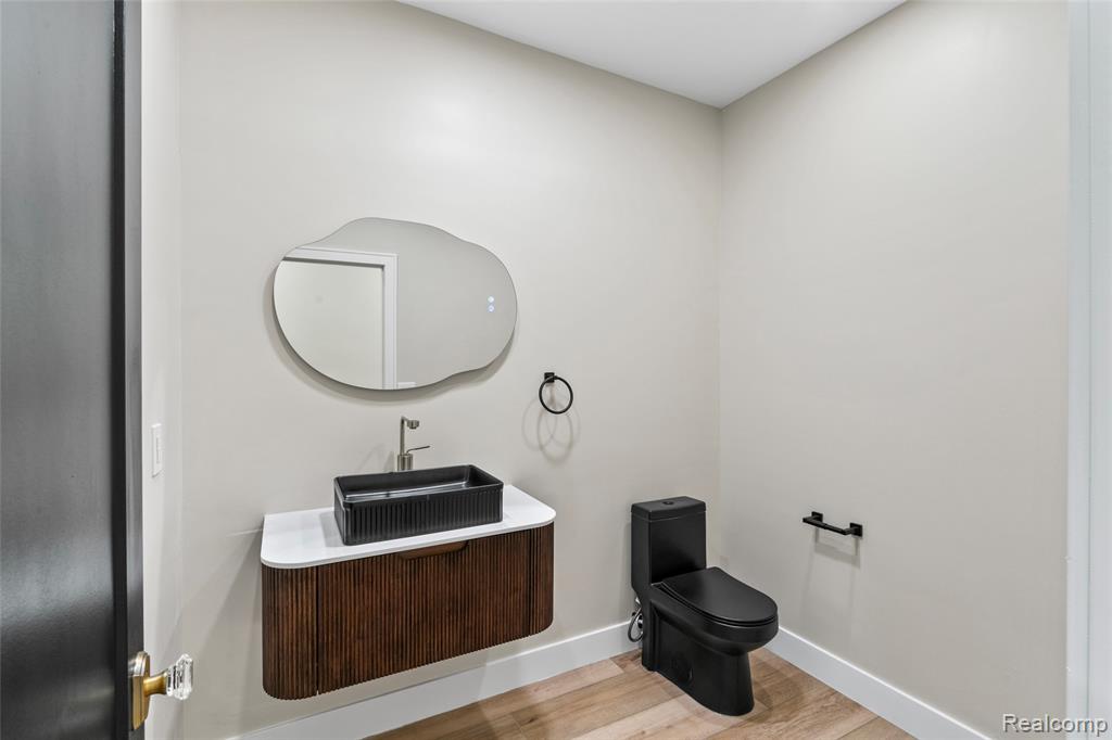 3912 4th Street, Detroit, MI 48201 — Photo 31