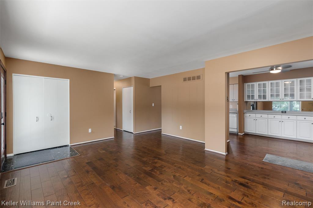 800 Lockwood Road, Royal Oak, MI 48067 — Photo 26