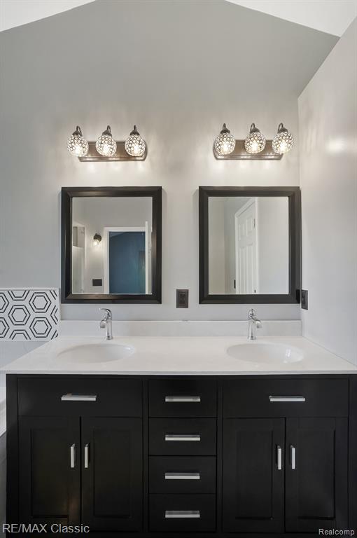 54446 ROYAL TROON Drive, South Lyon, MI 48178 — Photo 19