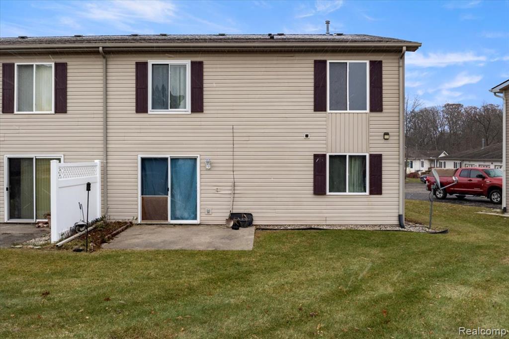 9542 Overlook Court, Grand Blanc, MI 48439 — Photo 23