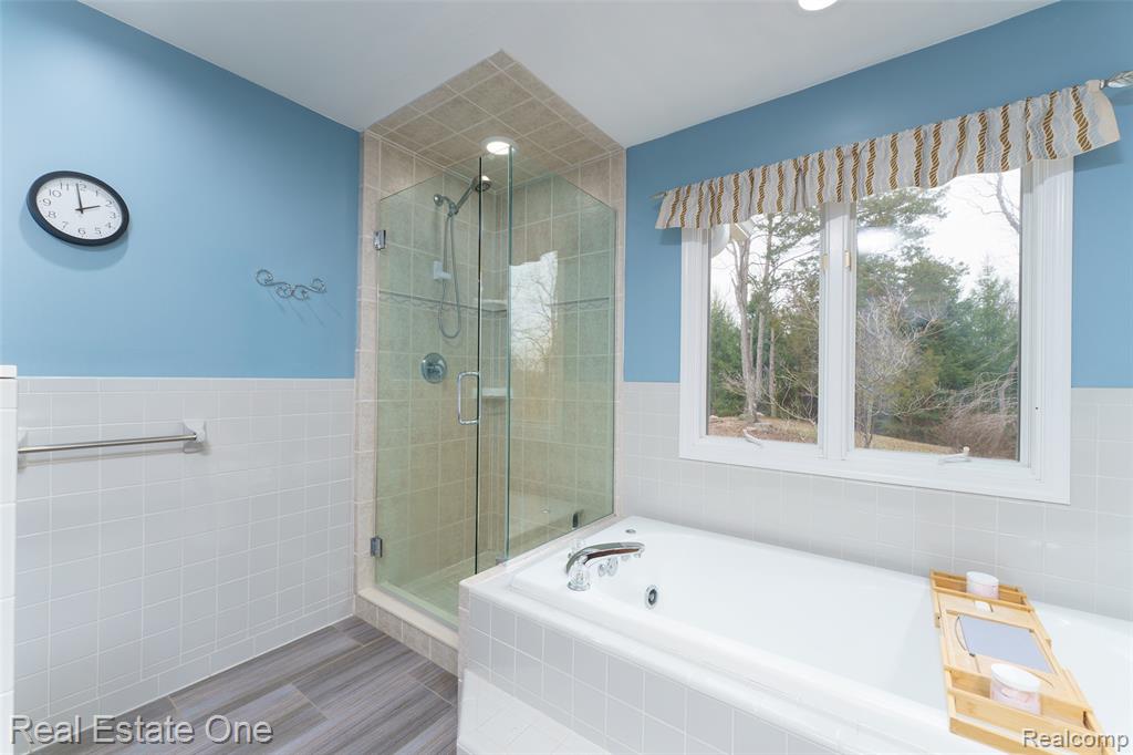 167 Forest Valley Court, Pinckney, MI 48169 — Photo 40