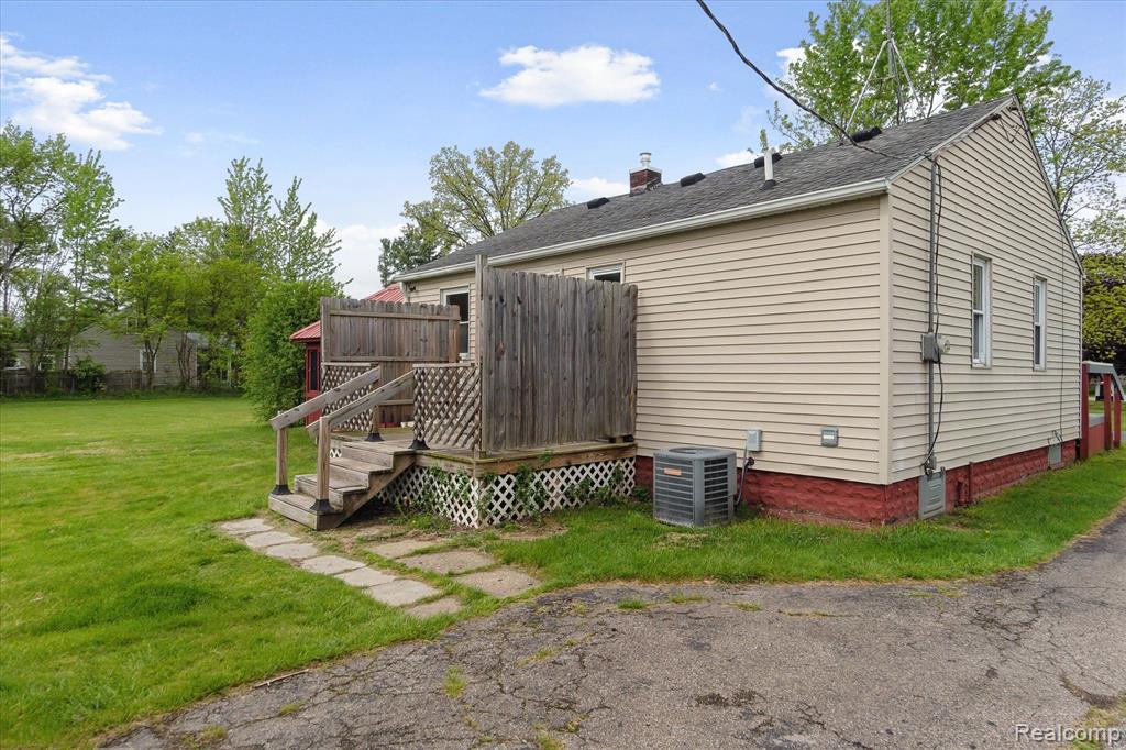 7244 Neff Road, Mount Morris, MI 48458 — Photo 25