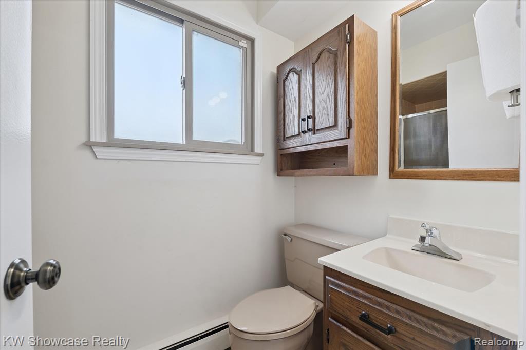 42494 E Huron River Drive, Belleville, MI 48111 — Photo 16
