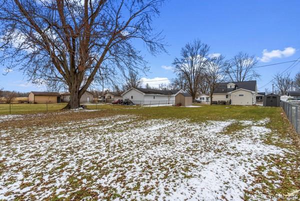 5135 Youngstown Place, Saginaw, MI 48601 — Photo 34