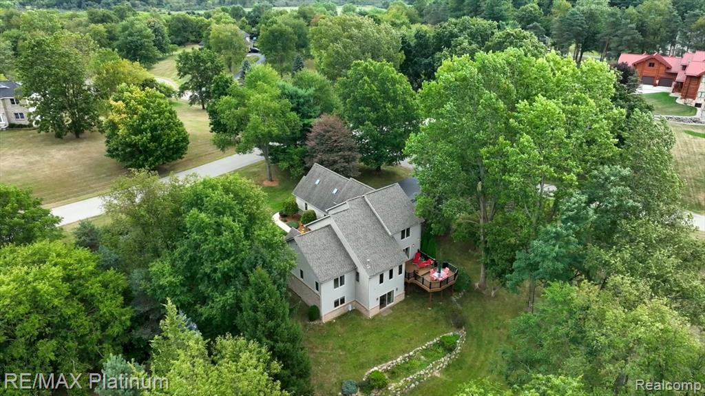 8872 Thornapple Drive, Pinckney, MI 48169 — Photo 15